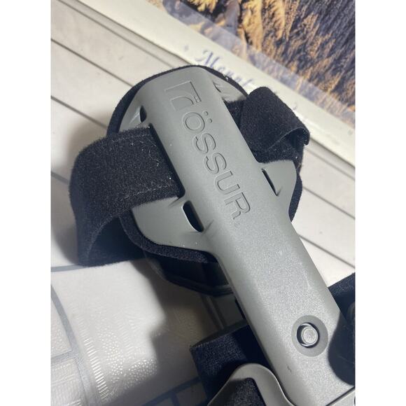 OSSUR Rebound Post Op Knee Universal Cool Knee Brace - Picture 5 of 9
